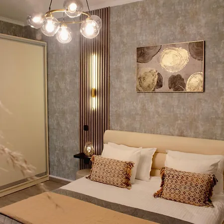 Sunset Apartment Mamaia